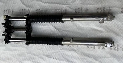 FORCELLA YAMAHA XT 550 400  - Immagine 1 di 4