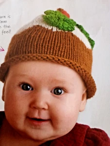 Baby Christmas Hats, Knitting Patterns - Picture 1 of 11