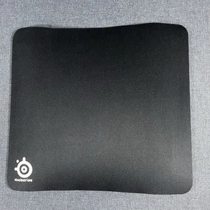Alfombrilla de ratón para juegos SteelSeries QcK superficie de tela gruesa masiva 285 x 320 x 6 mm - negra - Imagen 1 de 11