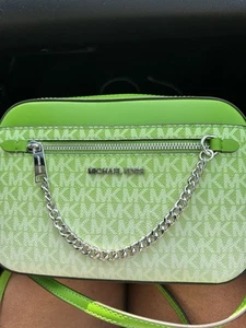 Michael Kors Jet Set Large Ombré Signature Logo Crossbody Body Jungle Green NWT - Picture 1 of 5