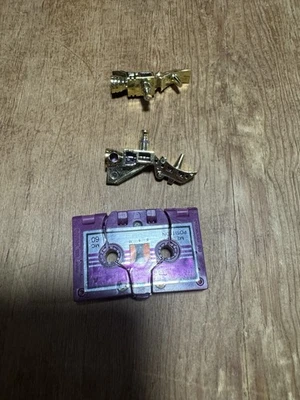 🦇 Transformers RATBAT G1 Decepticon MINI Cassette 1986 gold MISSING EARS - Image 1 of 4