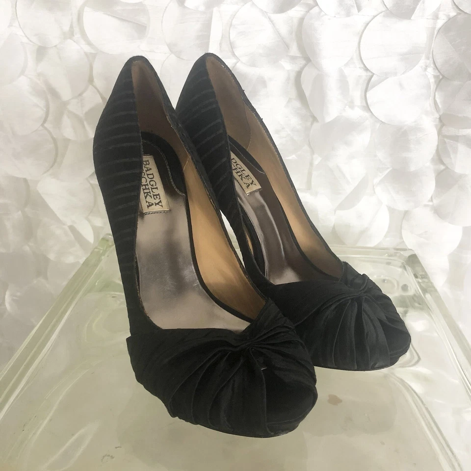 Badgley Mischka Negro Satinado Peep Toe Tacones Talla 7 M Cóctel Fiesta Boda Foto 1 de 4
