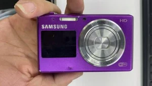 Samsung DV150F Digital Camera WiFi 16.2MP 5x Optical Zoom LCD Screen-90% New - Picture 1 of 6