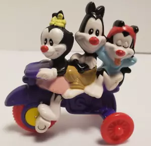 Animaniacs McDonalds Happy Meal Spielzeug Yakko Wakko & Dot on a Tricycle 1993 - Bild 1 von 7