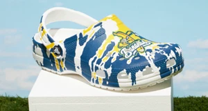 Crocs Savannah Bananas Classic Clogs Unisex Herren Multi Größe 6-13 NEU - Bild 1 von 5