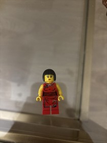 LEGO&reg; Ninjago Nya Minifigure The Golden Weapons Red Robe 2507 2505 2172 njo0012