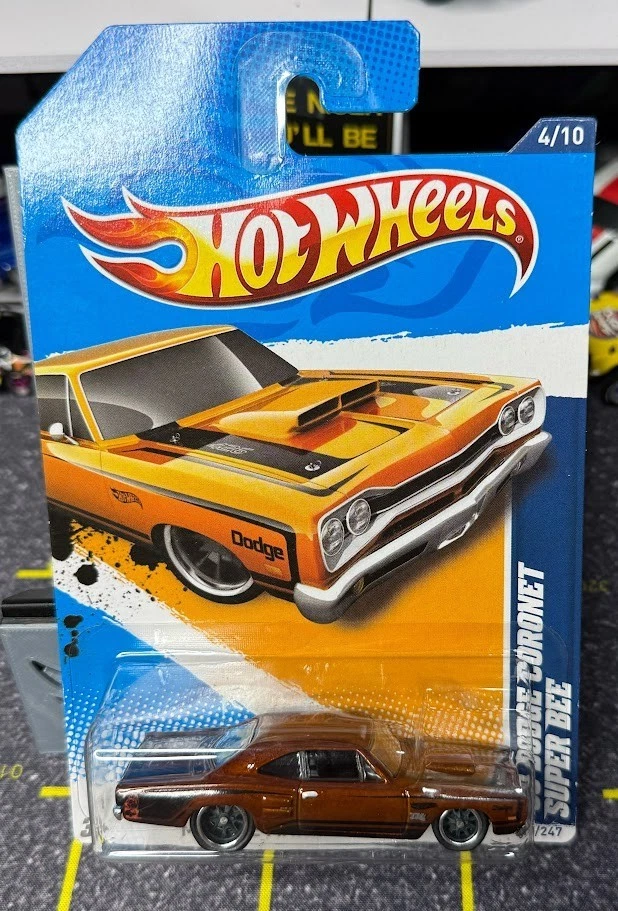 Dodge Coronet Super Bee Muscle Mania 2012 Hot Wheels Super Treasure Hunt '69 Foto 1 de 4