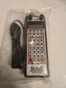 Digitrax DT400 Super Walkaround/IR Throttle.  Excellent Condition  - Picture 1 of 16