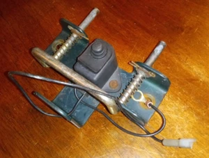 Wiring Harness Mount Switch Craftsman 4.5HP Lawn Vac model 247.770110 (53) - Picture 1 of 4