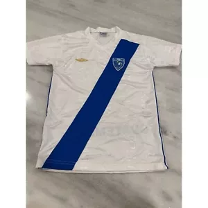 GUATEMALA UMBRO BOYS FOOTBALL SOCCER JERSEY SIZE 12 - Picture 1 of 5