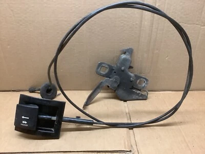 87-91 Ford F150 F250 F350 Bronco CAPUCHA LIBERACIÓN Y PESTILLO CAPÓ OEM 2 piezas Foto 1 de 4