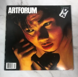 Artforum Magazine May 2021 Vol. 59 No. 7 Dave McKenzie  Niki de Saint Phalle - Imagen 1 de 2