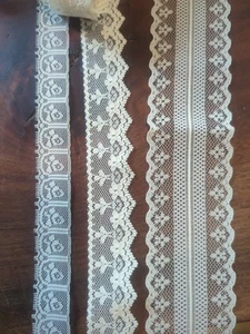 Nuevo de Lote Antiguo Crema Beige Borde de Encaje Delicado Blanco Vint 28 Yardas 3 Piezas 2" 1.25" 1" W - Imagen 1 de 2