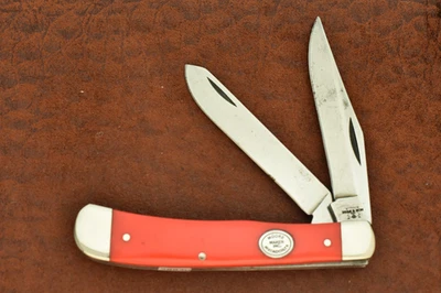 BEAR & SON - MOORE MAKER MATADOR TEXAS USA RED DELRIN TRAPPER KNIFE (28840) - Image 1 of 4