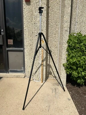 Vintage Vivitar Model 928 65" TRIPOD 51lbs. NOS! NEW! LOOK! - Image 1 of 4