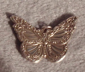 Wallace Grand Baroque Repousse Sterling Silver Butterfly Charm Pendant Ornament - Picture 1 of 3
