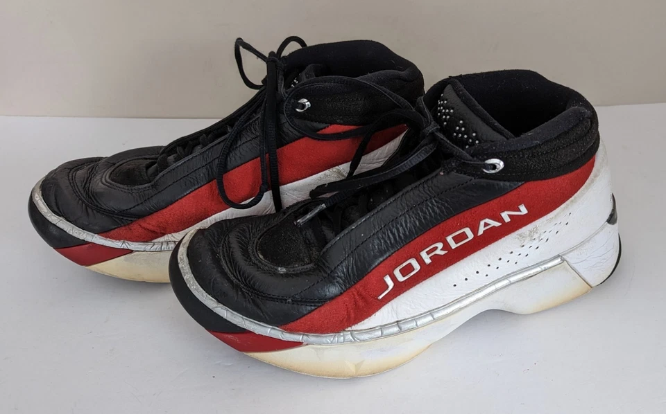 Jordan Team Showcase True White Negro Gimnasio Rojo Hombre Talla 9 CD4150-102 Foto 1 de 4