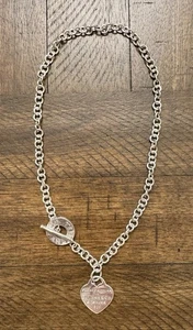 AUTHENTISCHE VINTAGE TIFFANY & CO BITTE RETURN NEW YORK HERZ 16" UMSCHALTBARE HALSKETTE - Bild 1 von 5