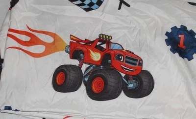 Full Flat Sheet NICKELODEON BLAZE AND THE MONSTER MACHINE - Image 1 of 3