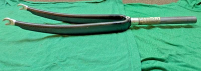 Horquilla Bicicleta KINESIS CARBON ROAD 622 700c 1" SIN ROSCA NEGRA 220MM DIRECCIÓN Foto 1 de 4