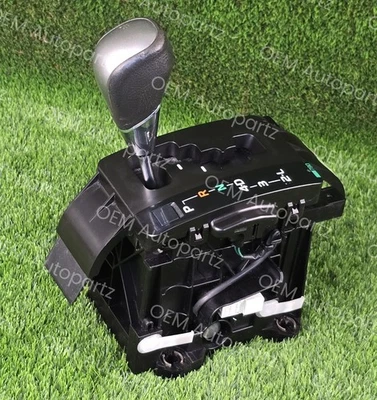 Conjunto de palanca de cambios de piso Toyota Tacoma 2005-2015 para transmisión automática OEM Foto 1 de 4