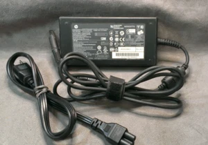 Adaptador de corriente alterna HP 120W 19.5V 6.15A enchufe grande 7.4MM con cable de alimentación - Imagen 1 de 4