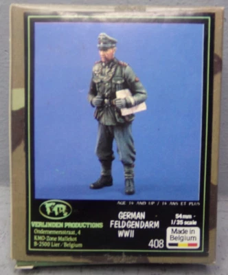 VERLINDEN PRODUCTIONS PLASTIC 1:35 SCALE MODEL KIT WWII GERMAN FELDGENDARM - Image 1 of 2
