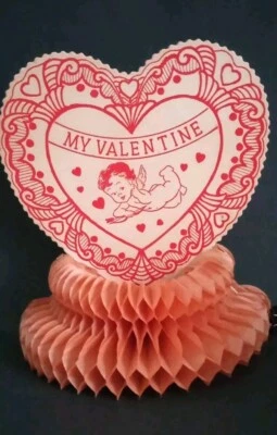 Rare Vtg 30s Valentine's Day Centerpiece Lg Lacy Paper Heart Cupid Honeycomb EUC - Image 1 of 4