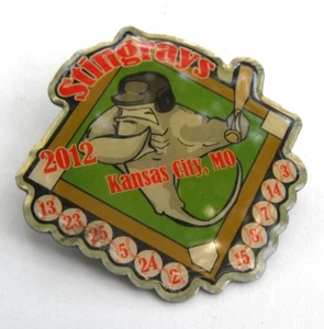 Stingrays Kansas City Missouri Pin Jugend Softball 2012 Mütze Revers - Bild 1 von 6