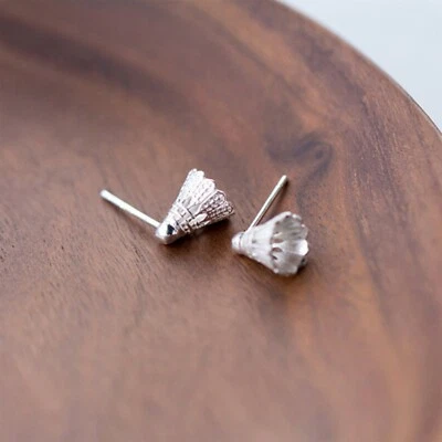 Sterling Silver Badminton Shuttlecock Studs Earrings player sports lover gift - Imagem 1 de 4