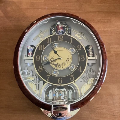 Seiko Melodies Motion Clock Swarovski Crystals SPECIAL COLLECTOR’S EDITION Xmas - Image 1 of 4