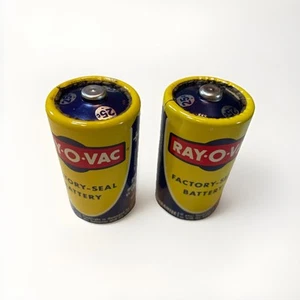 2 batterie vintage Ray-O-Vac a prova di perdite a celle D non testate 25¢ anni 50-60 Prop - Foto 1 di 5