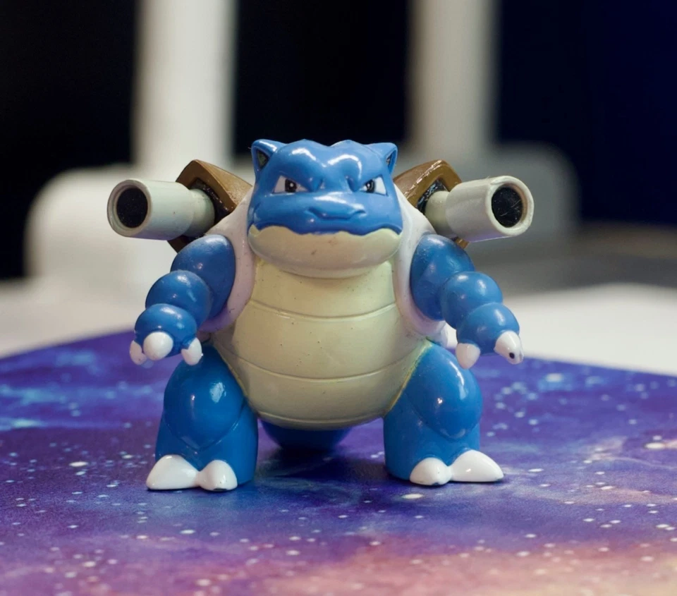 Figura de acción Hasbro vintage Nintendo 2000 Pokemon Blastoise Water Toy Foto 1 de 4