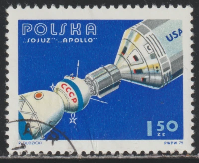 Polonia 1975 SC# 2105 - Apolo y Soyuz vinculados en el espacio - Usado # 303 Foto 1 de 2