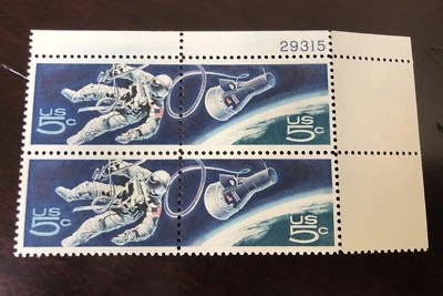 1967 5c “Accomplishments In Space” Numbered Plate Block (4) #1331-32 - Image 1 of 2