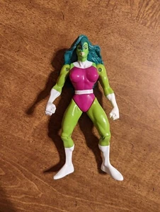 1996 TOY BIZ MARVEL THE AMAZIBLE HULK "SHE-HULK"  - Bild 1 von 2