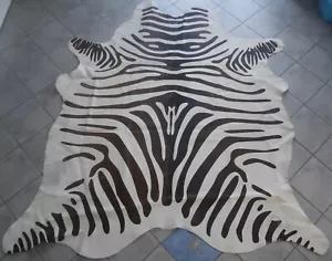 RIESIGES KUHFELL Rinderfell in ZEBRA DESIGN! ZEBRAFELL! 245 x 215 cm 5,3² - Bild 1 von 12