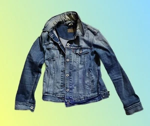Levis Jean Jacket Womens Small Blue Grunge 🚛 Trucker 💥 VINTAGE 🌼 Hippie VTG - Picture 1 of 4