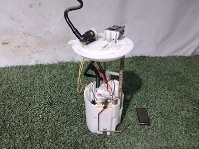 Renault Koleos QM6 2018 bomba de combustible Foto 1 de 4