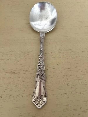 IS/Wm. Cuchara redonda Rogers Alhambra plateada Gumbo - 6 7/8 pulgadas Foto 1 de 4