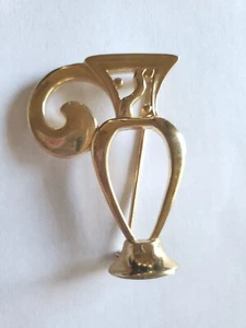 Vintage GIVENCHY Jewelry 1970-80s Signed Openwork Vase Urn Goldtone Brooch Pin - Picture 1 of 9