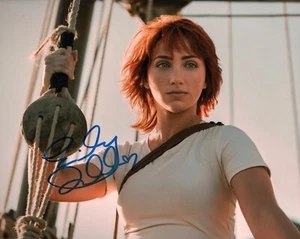 Emily Rudd One Piece 8x10 Signed Photo JSA Certified Autograph - Picture 1 of 3