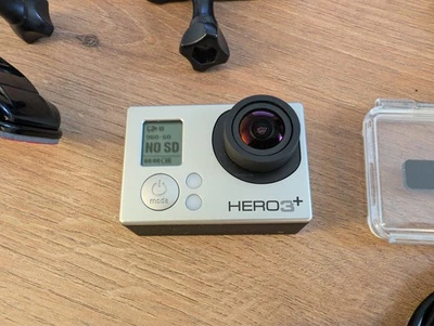 GoPro Hero 3+ Silver - guter Zustand mit Zubehörpaket - Bild 1 von 2