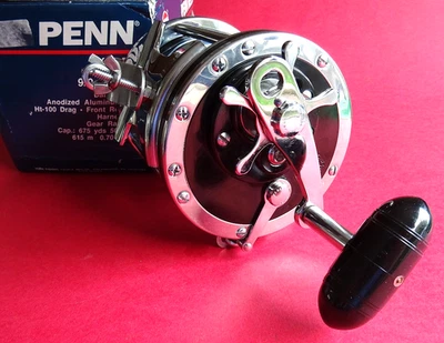 CARRETE MULTIPLICADOR PENN SENATOR 9/0 DEEP SEA SUPER EN CAJA POSIBLEMENTE SIN USAR DE COLECCIÓN Foto 1 de 4