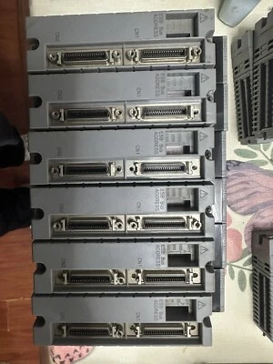 SB401-11 - Image 1 of 4