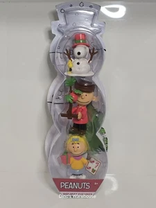 Peanuts Holiday Figuren 3" Charlie Brown Weihnachtsbaum Braun Snoopy Sally Neu - Bild 1 von 6
