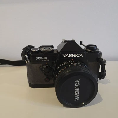 Cámara fotográfica de cuarzo Yashica FX-D de 35 mm con lente ML 50 mm 1:2 - PROBADA - Foto 1 de 4