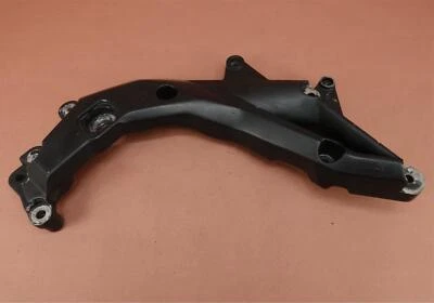 APRILIA DORSODURO 750 SMV750 2011 08-16 marco lateral derecho soporte trasero Foto 1 de 4