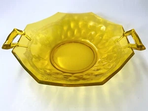 Heisey #500 Achteck 7" Doppelgriff Mint Schale #447 Kaiserin Ätzung Ringelblume - RAR - Bild 1 von 9