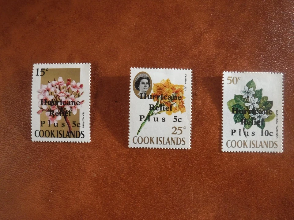 Cook Island stamps issued 1972 and overprinted Hurricane Relief, as shown. MNH - Image 1 of 1